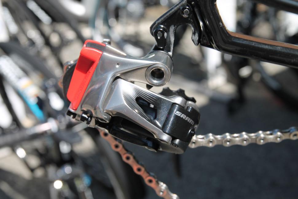 sram wireless mtb groupset